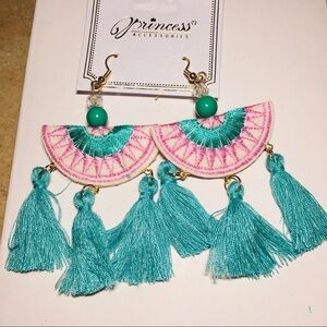 Earrings BOHO Tassels in turquoise & pink Pierced!